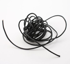 шнурок черный каучуковый